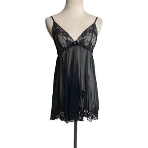 Fredericks of Hollywood Vintage Black Sheer and Lacy Nightie Size Small
